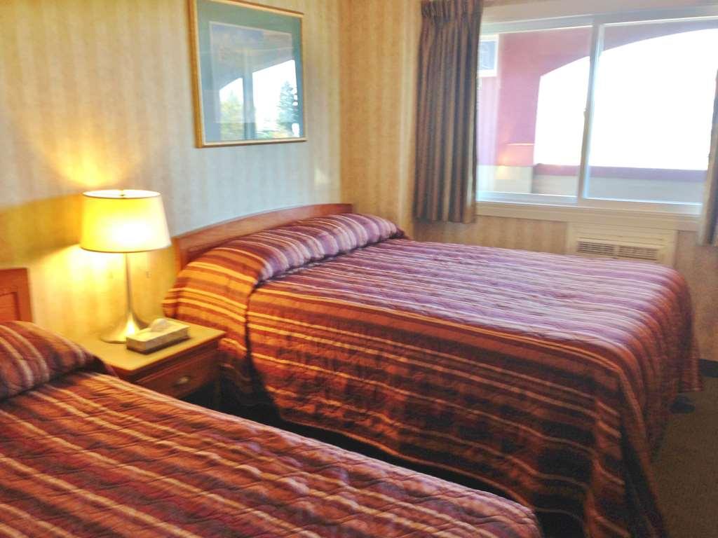 Canadas Best Value Inn Chinook Station Calgary Chambre photo
