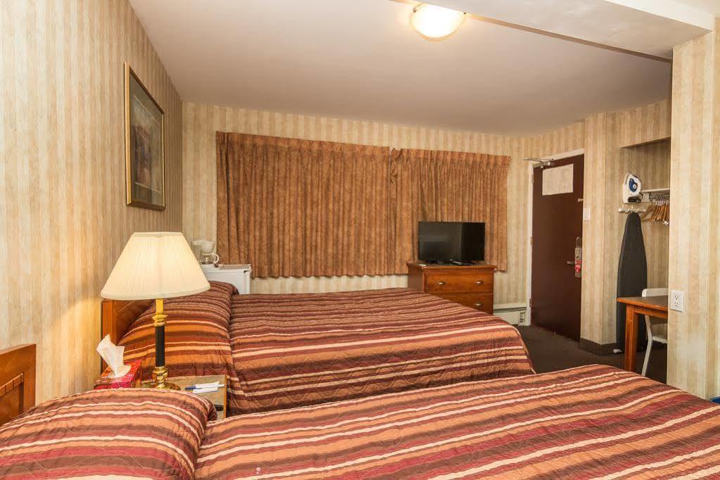 Canadas Best Value Inn Chinook Station Calgary Extérieur photo